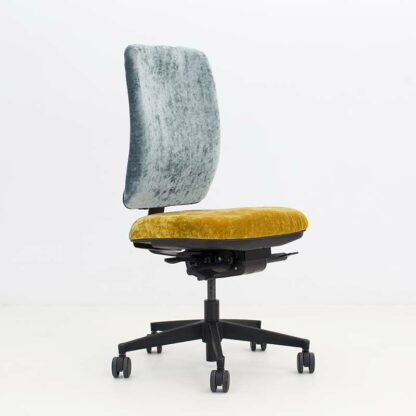 Ausstellungstück - Bürostuhl new.motion - Sonnengelb und Eisblau